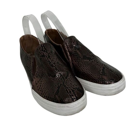 Restricted Slip-on Sneakers Women's Size 9 Black Brown Textured Snakeskin Print - Picture 3 of 10